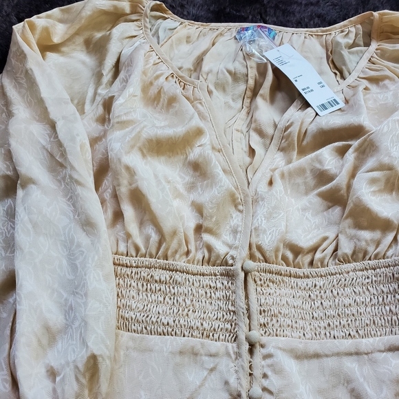 Urban Outfitters Rebecca Long Sleeve‎ Mini Dress - Picture 7 of 11